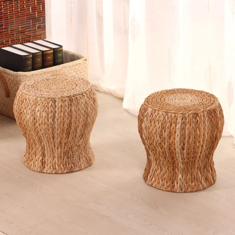 

Fashionable Retro Breathable Home Stool: Creative Circle Short Chair with Internal Steel Frame, Grass Weaving Ottoman