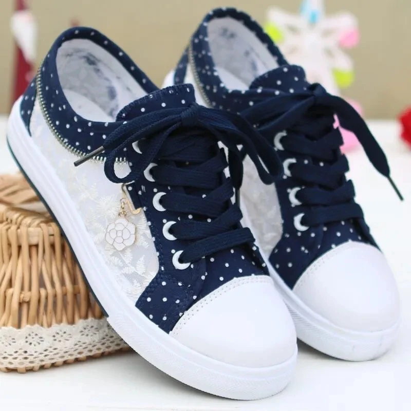 Women Sneakers Shoes 2024 Fashion Summer Casual Shoes Cutouts Lace Canvas Hollow Breathable Platform Flat Shoes Woman Zapatillas