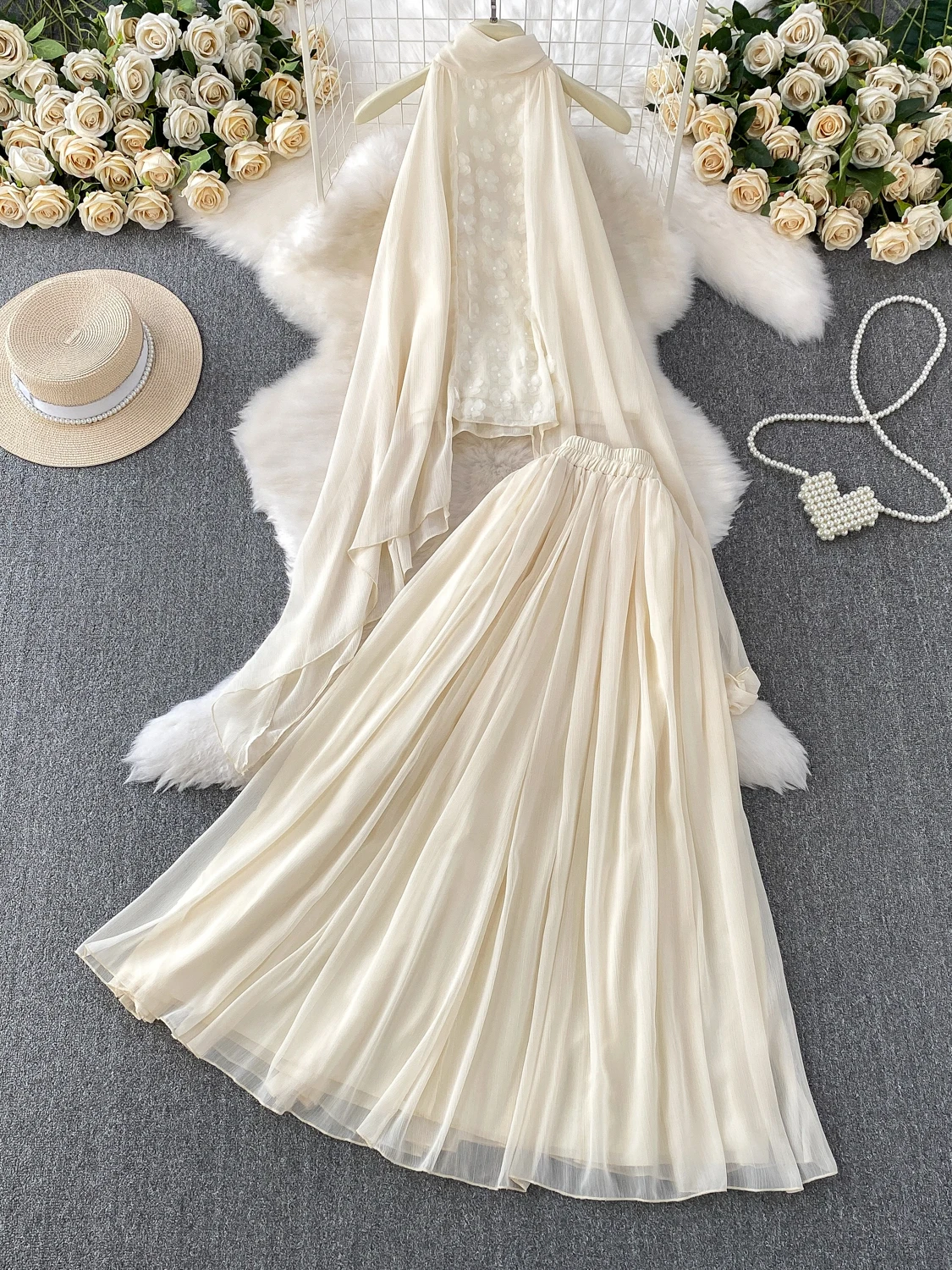

Ele Floral Splicing High Waist Slimming Gown Set with Drifting Ribbon Top And Me Long Skirt for Young Women Summer Casu...