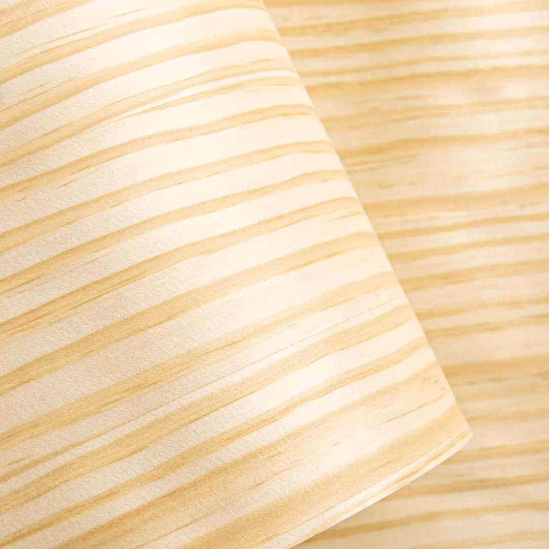 L: 2.5 m wide: 580mm thick: 0.2mmNew Zealand pine solid wood veneer with straight grain furniture DIY woodworking projects