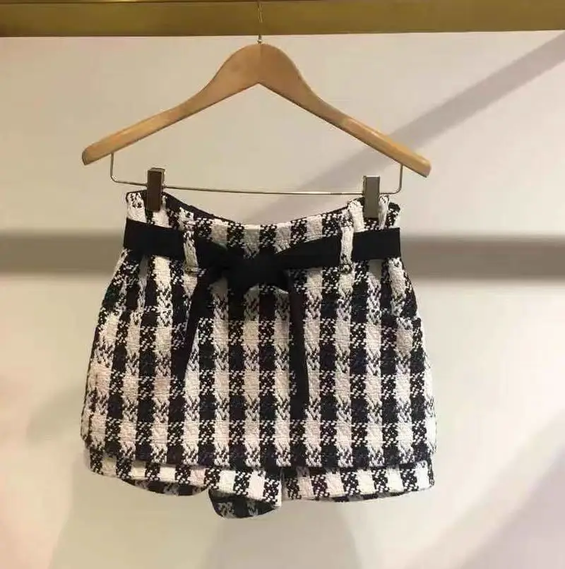 ​ ​ チェック柄ツイードショーツ女性ハイウエスト巾着ウエストエレガントフェミニンモダンクラシック市松模様 ​ ​