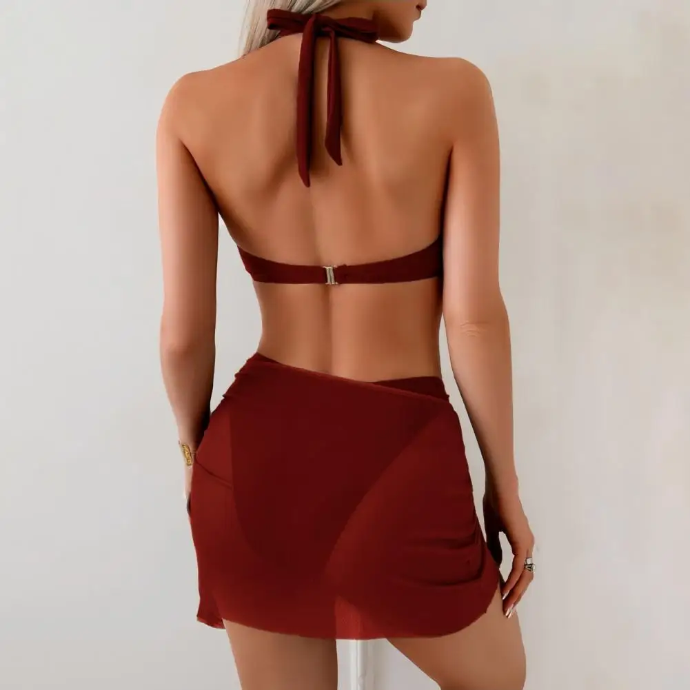 

3Pcs Women Swimsuit Set Halter Bra Hip Lift High Waist Briefs Sun Protection Skirt Metal Buckles Halter Neckline Beach Swimwear