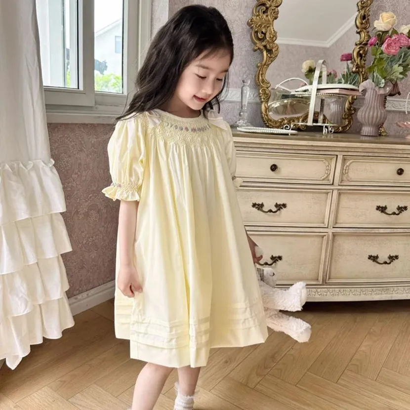 

2PCS Summer New Retro Girls' Dress Youth Academy Style Leisure Embroidery Handmade Smoking Dress A3911 Ropa Niña