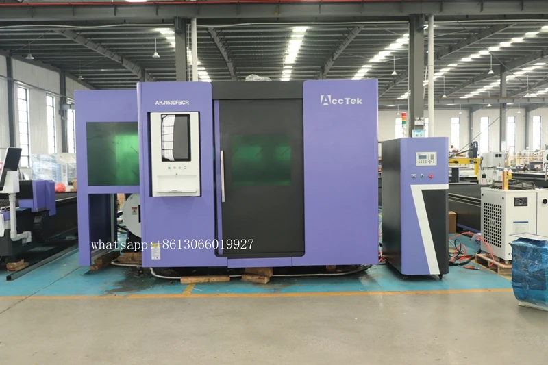 3015 Metal Laser Cutting Machine 3000W Fiber Laser Cutter 6000W 12000W CNC Laser Cutting Machine with Rotary