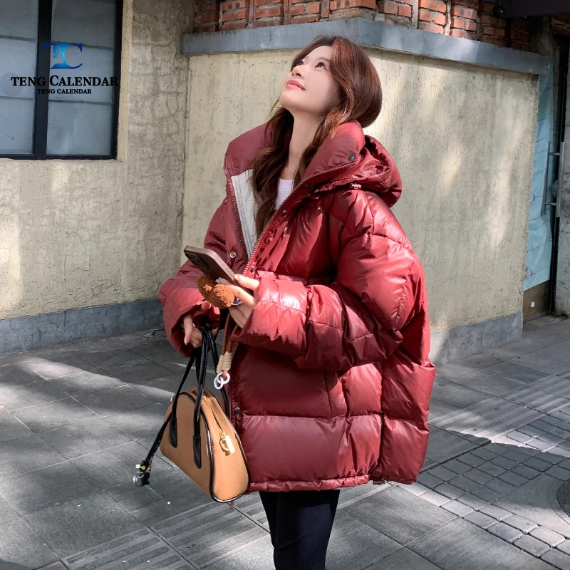 

Fashionable Down Jacket, Red Korean Hooded Short White Duck Down Thick Bread Jacket, Women's Winter 2025 New Model