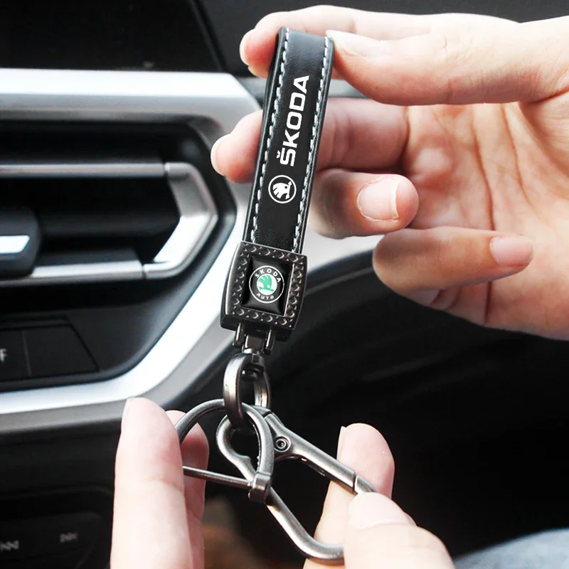 Car Leather Embroidery Key Case Leather Car Logo Key Chain Bag styling Keychain For Skoda Kodiaq Rapid Superb Fabia Kamiq Yeti