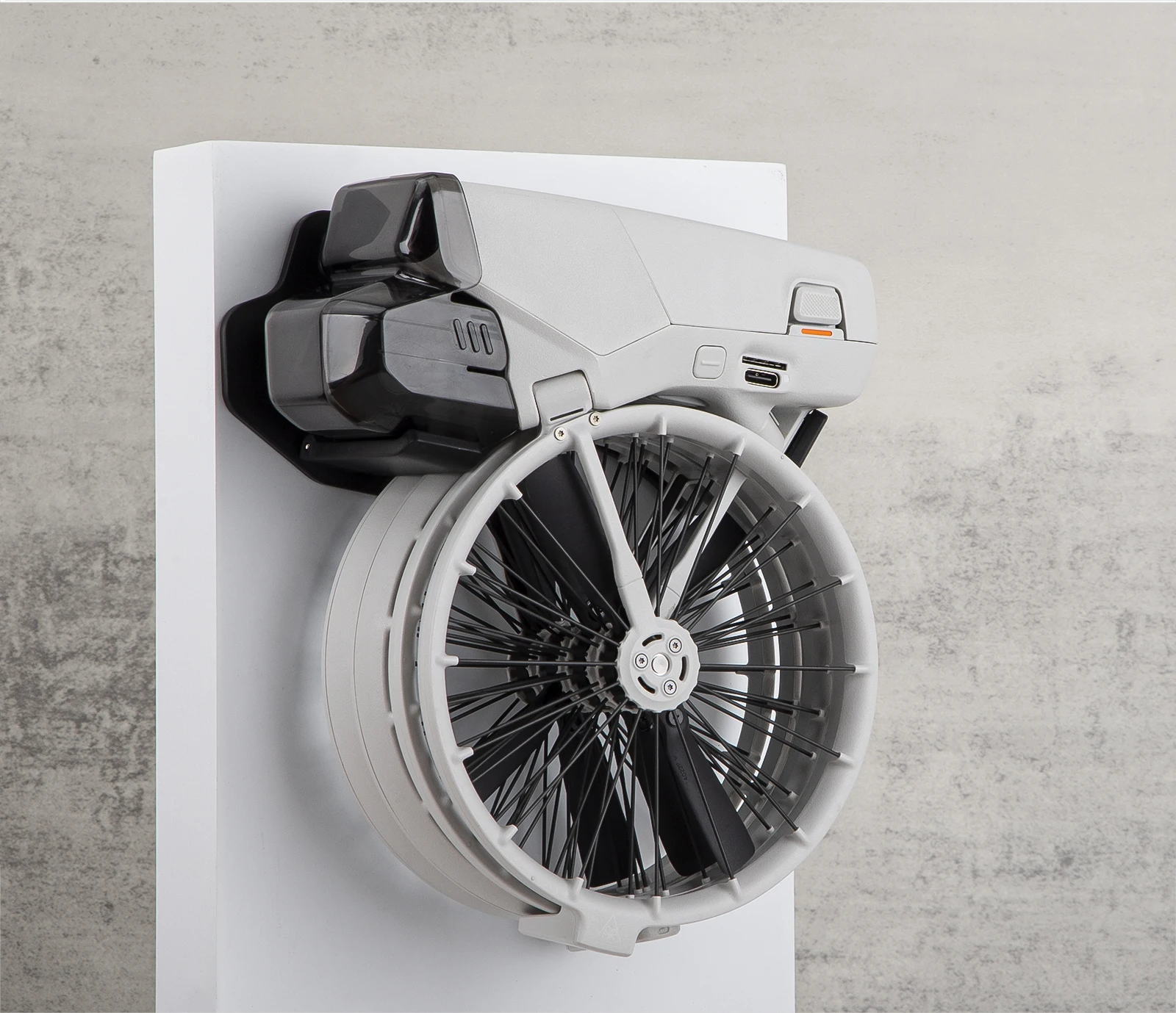 Sunnylife For DJI Flip Drone Body Hanging Display Stand No Punching Hook Holder Wall-Mounted Show Shelf Headphone Hook Bracket