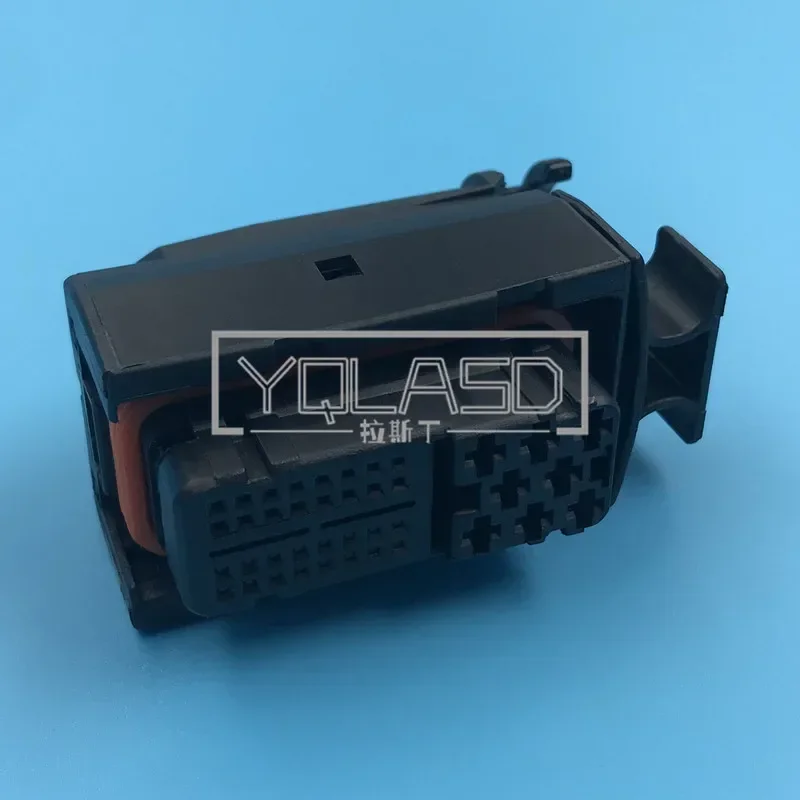 1 Set 40 Way AC Assembly ECU Connector 038 906 379 B Ignition Socket With Pin For VW Audi BMW 038906379B