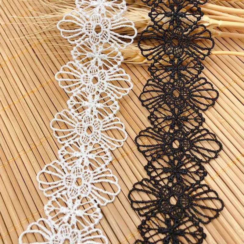 

1Lot/45Yds Water Soluble Lace Trim Fabric Applique Ribbon Lolita Clothing DIY Clothing Garment Accessories 4cm Width