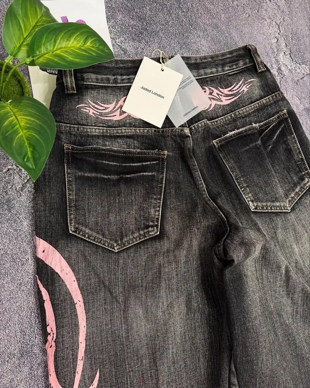 Y2K nuevos pantalones vaqueros de moda Unisex con estampado de tótem moteado pantalones sueltos moda tendencia Hip Hop pantalones sueltos de pierna ancha rectos americanos para parejas