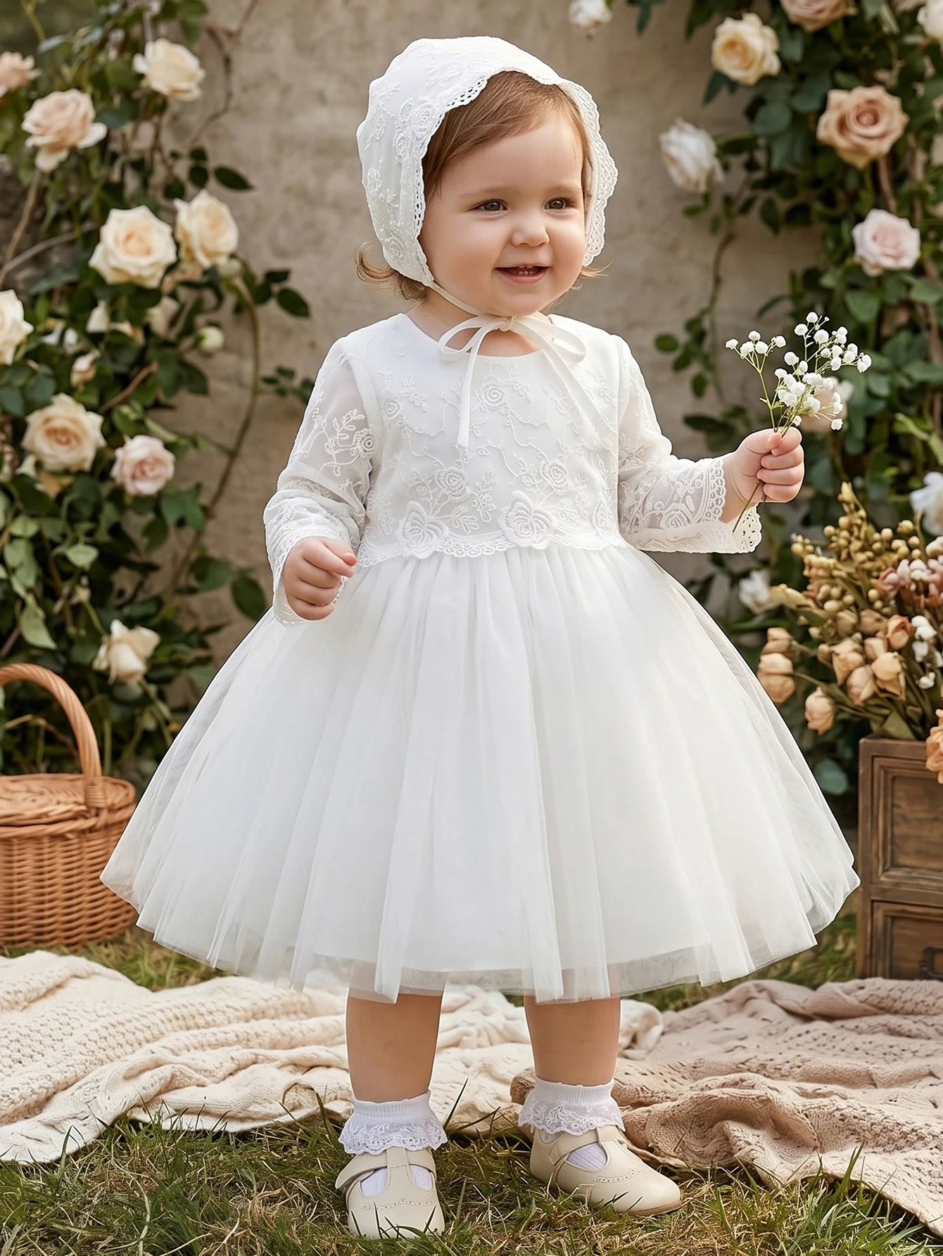 Baby Girl's White Princess Dress with Long Sleeves and Lace, Net Gauze Puffy Skirt, Baby's Birthday Party, Celebration, Banquet