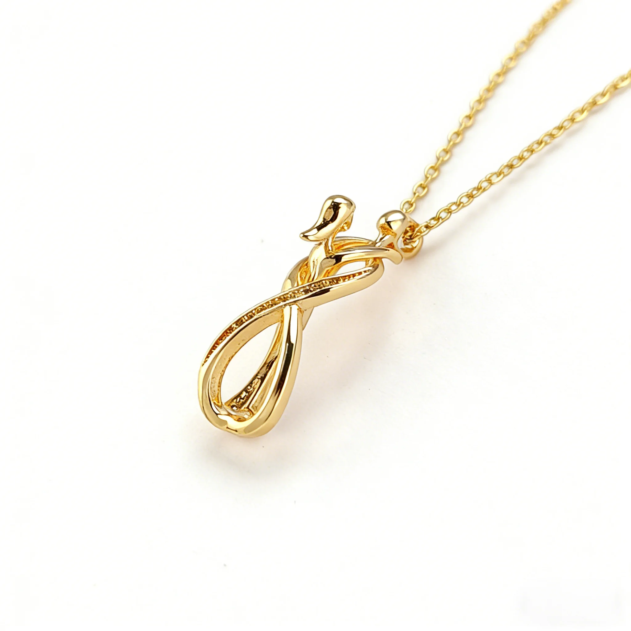18k Gold Plated Ballet Dancer Figure Pendant Necklace for Women Elegant Temperament Clavicle Chain Fashion Jewelry Gift