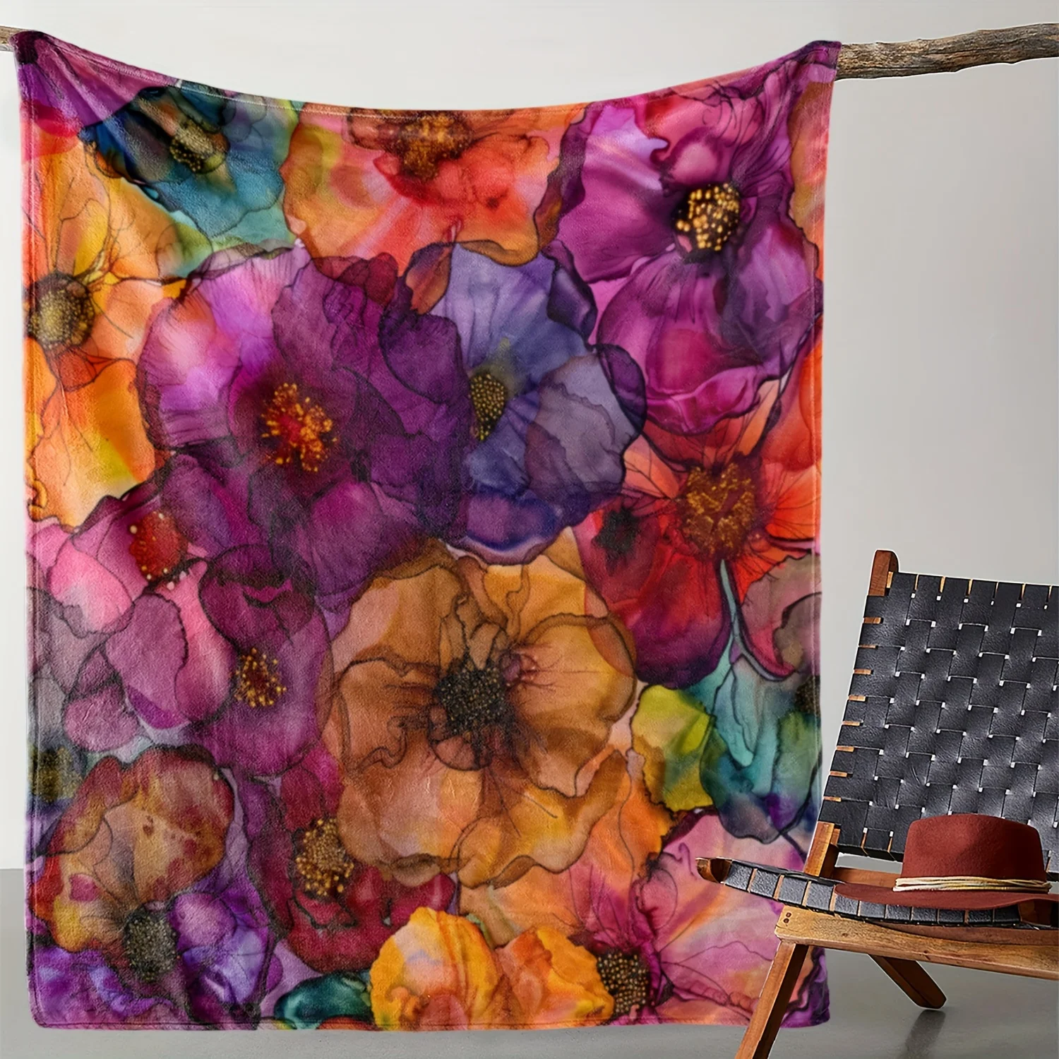 [Cozy Floral Throw Blanket] Soft Floral Flannel Throw Blanket - Cozy, Warm & Versatile for Couch, Bed, Car, Office, Camping