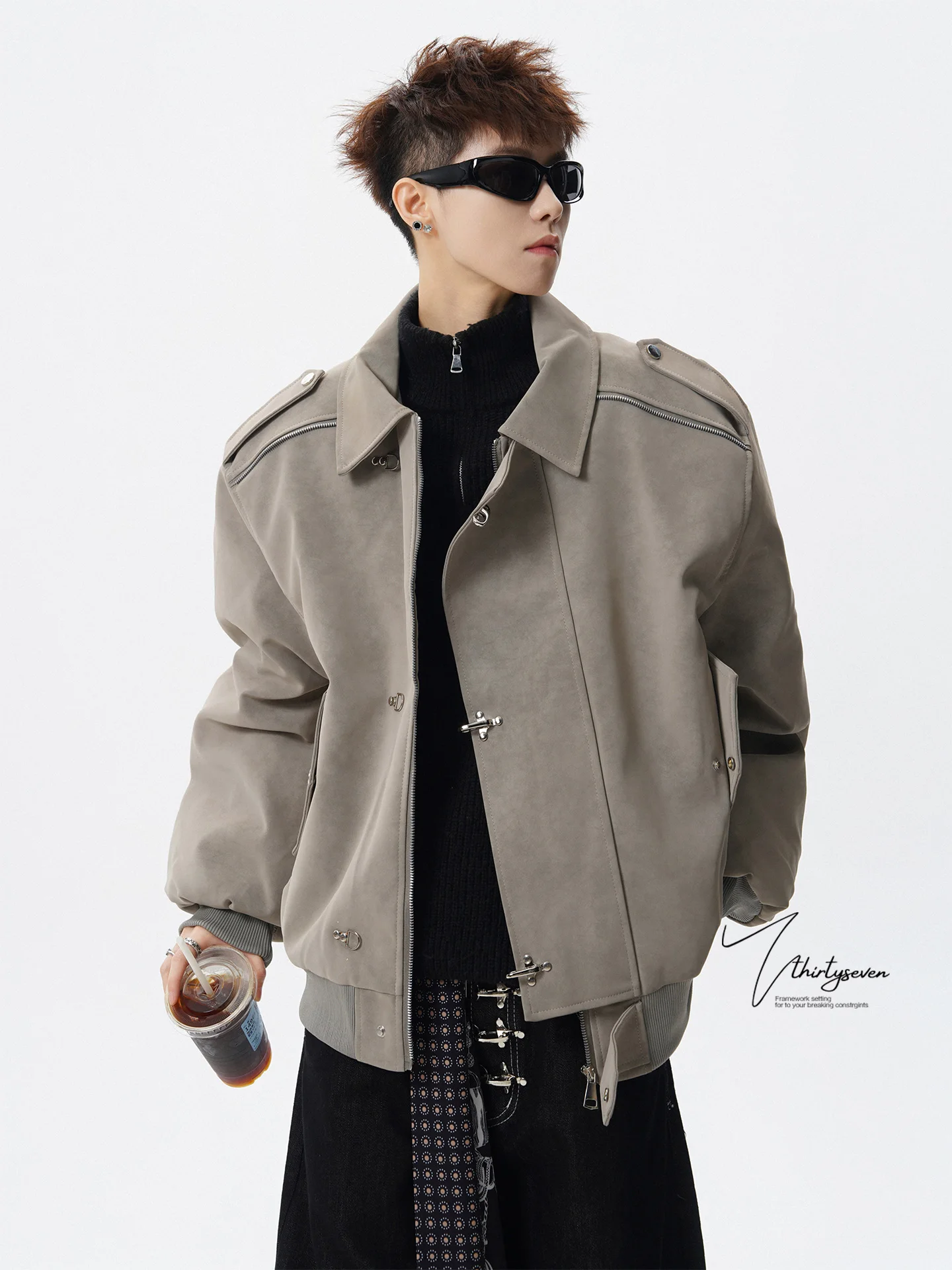 

V37 Men's Winter Jaet Metal Zipper oulder Zipper Warm Cotton Coat Youth Faion Stand Fit Polyester Fiber Thiened Lo...