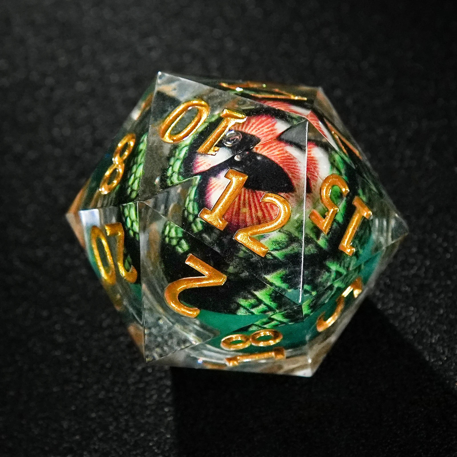 35mm D20 Dargon Eye DND Zestaw kości Cat Eye Płynny rdzeń Płynny rdzeń Ostre krawędzie Ręcznie robione kości z żywicy wielościennej do wielostronnej gry RPG