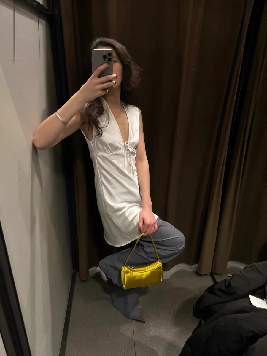 

Сводная шелковая квадратная сумка, пригородная сумка, сумка через плечо для работы, уникальный дизайн, корейская сумка Sle, современная нейтральная сумка