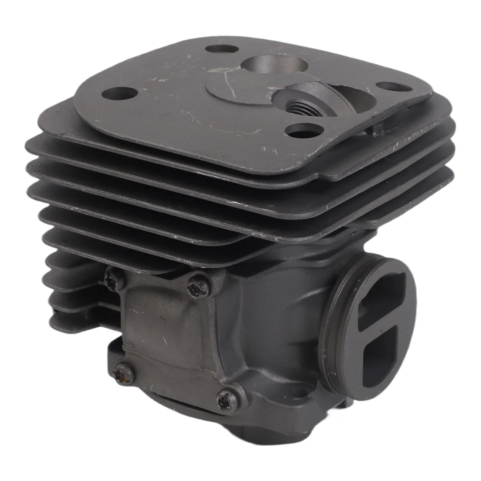 

Комплект цилиндров двигателя для моделей 372XP и 365 с поршневыми кольцами, поршневым штоком и стопорными кольцами для ремонтных работ.