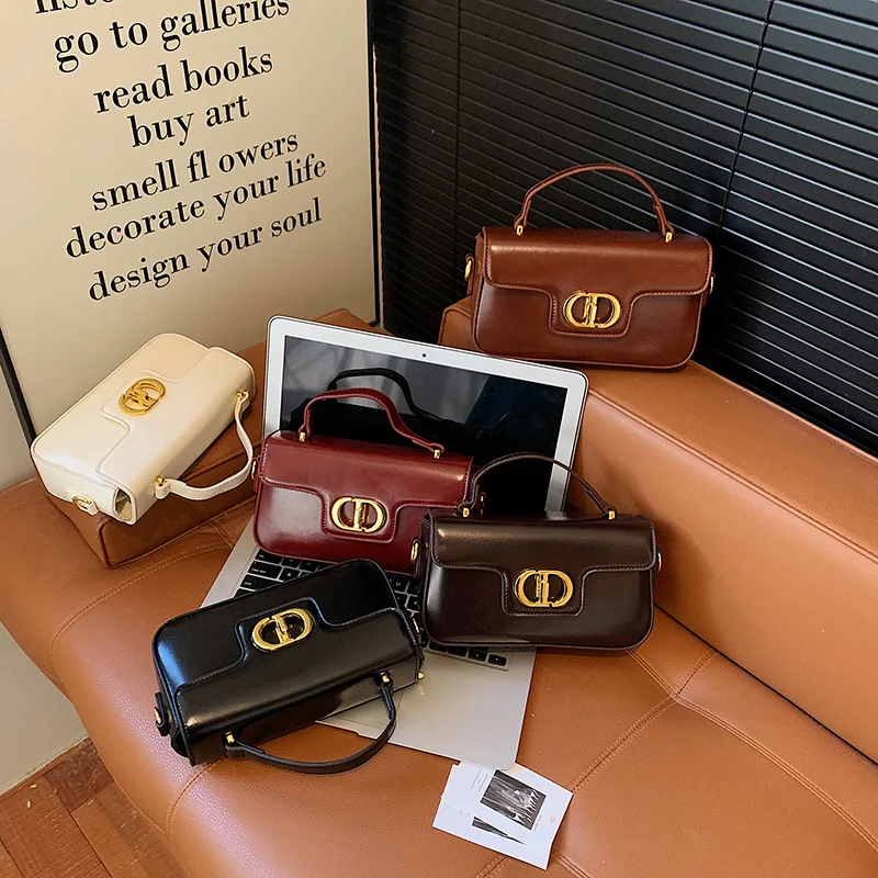 High-end niche French handbag bag women's versatile shoulder small square bag light luxury messenger bag