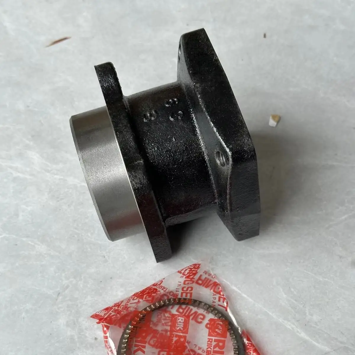 

70mm Compressor Cylinder Liner Kit W/ Piston Ring For ISUZU 6BD1 Diesel Engine Parts