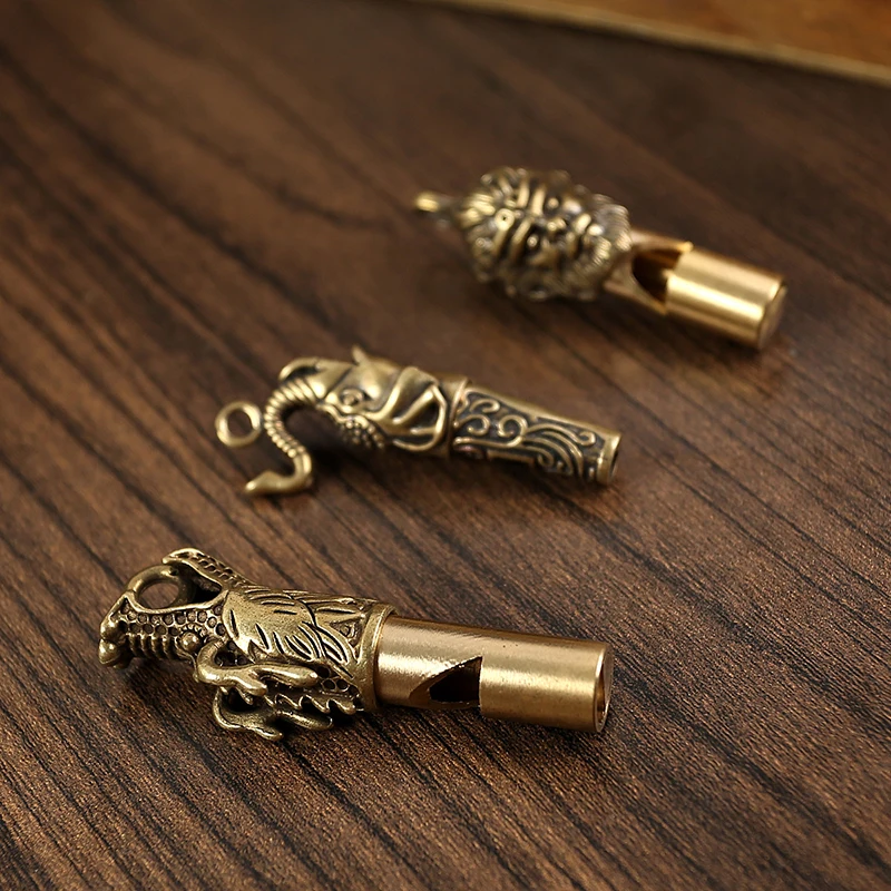 Sun Wukong Brass Whistle Ornaments Keychain Pendant Retro Decorative Figurines Dragon Head Copper Whistle Souvenir Car Pendant