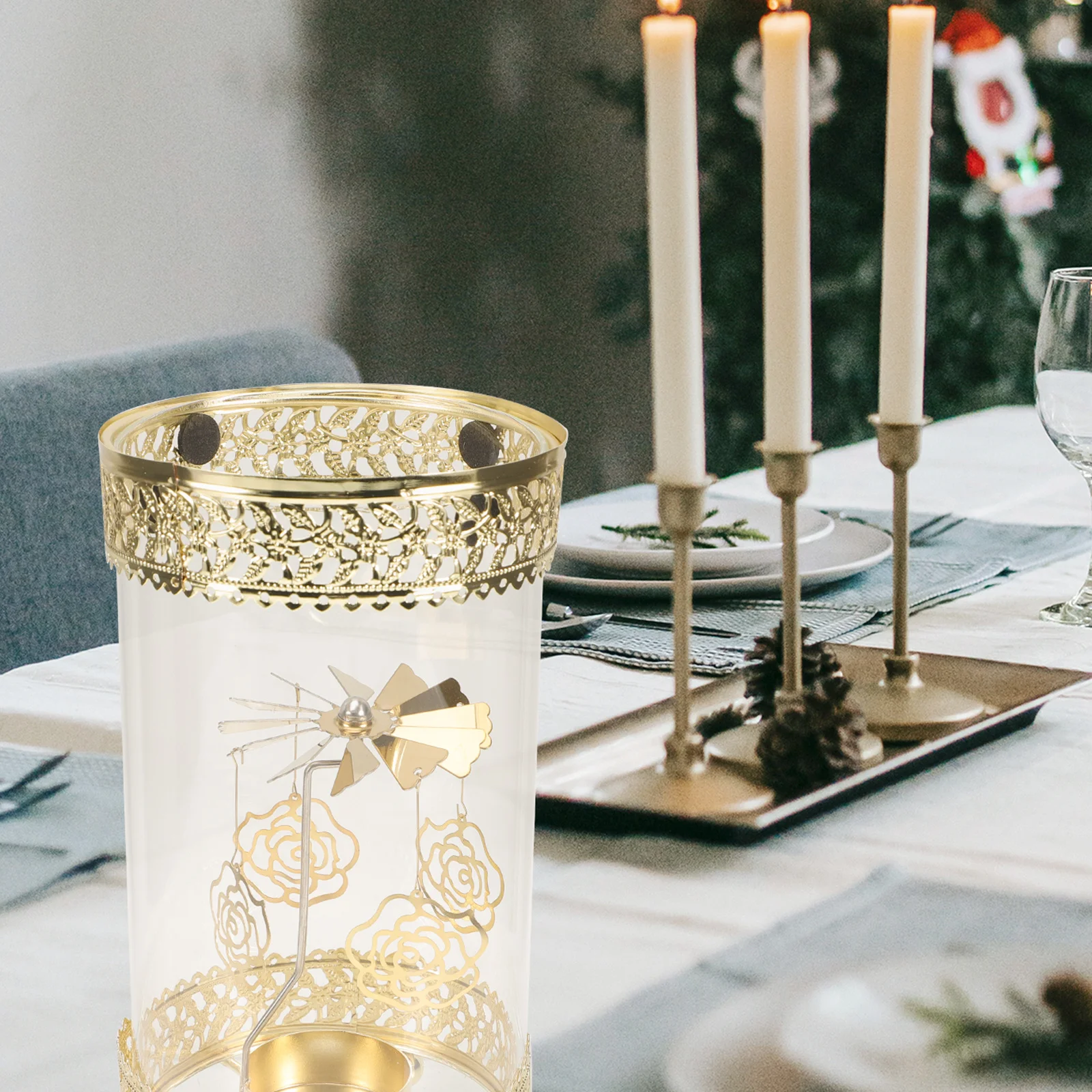 

Retro Tabletop Holder Rotatable Metal Design Christmas Party Decor Dining Table Romantic Candlestick Home Wedding