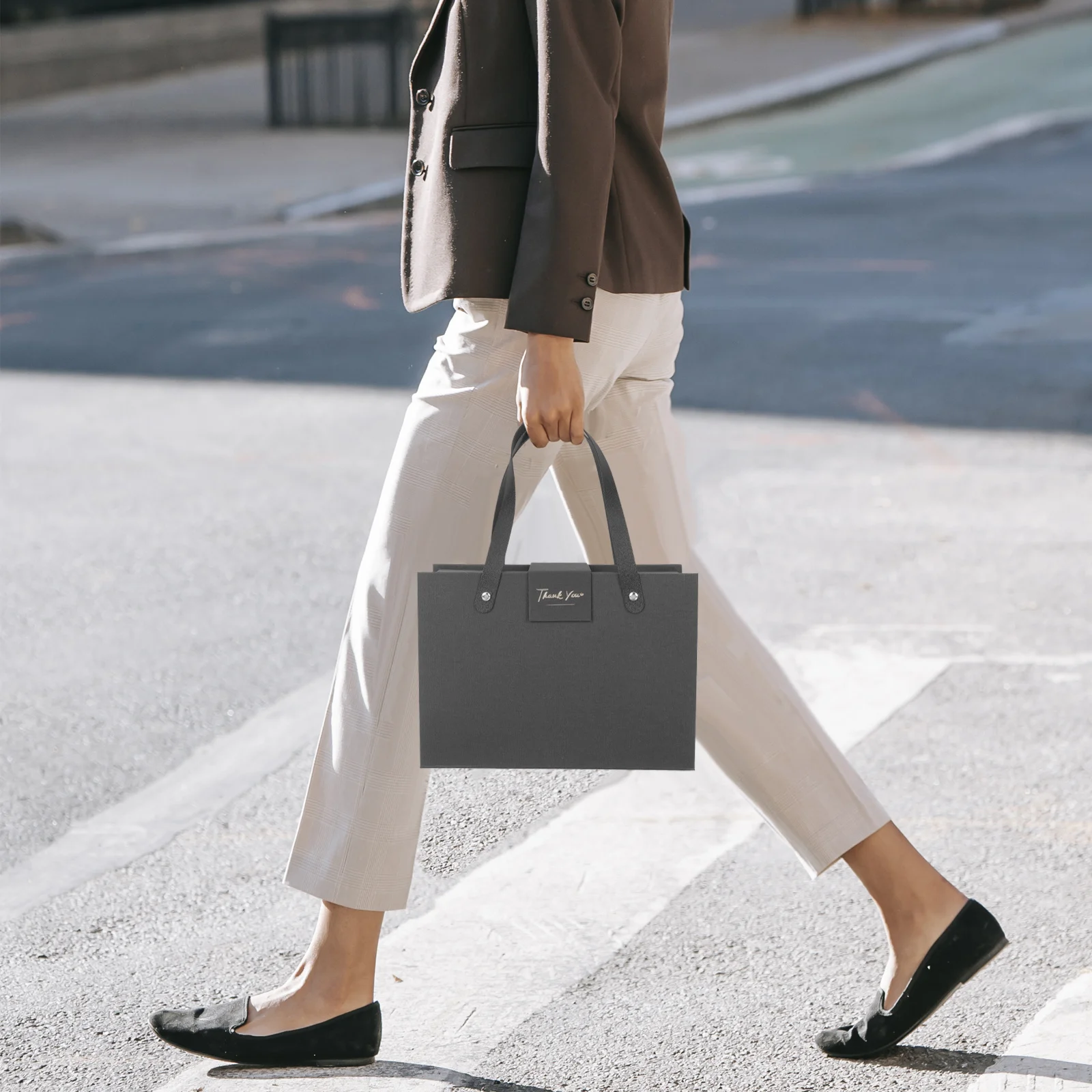 

Gift Packing Box Magnetic Lid Storage Box for Men Bridesmaids Proposal Festival Gift Wrapping Birthday Cosmetics Packaging