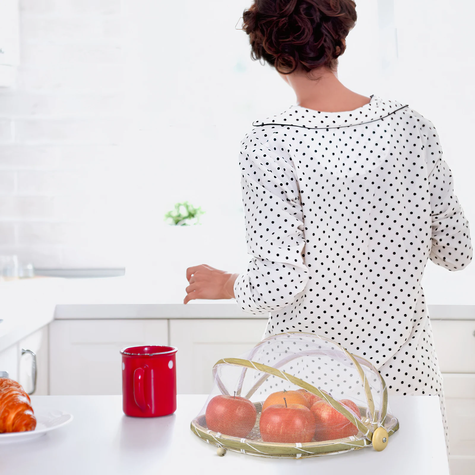 

Food Serving Tent Basket Bamboo Storage Basket for Bread Snacks Fruits Vegetables Keep Bees Away Breathable Design Woven