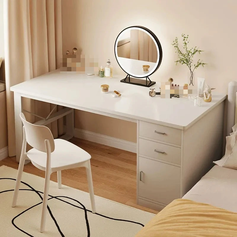 Factory Direct 2026 European Modern Vanity Table Bedroom Makeup Comfortable Mirror Dressing Table Comfortable Coffee