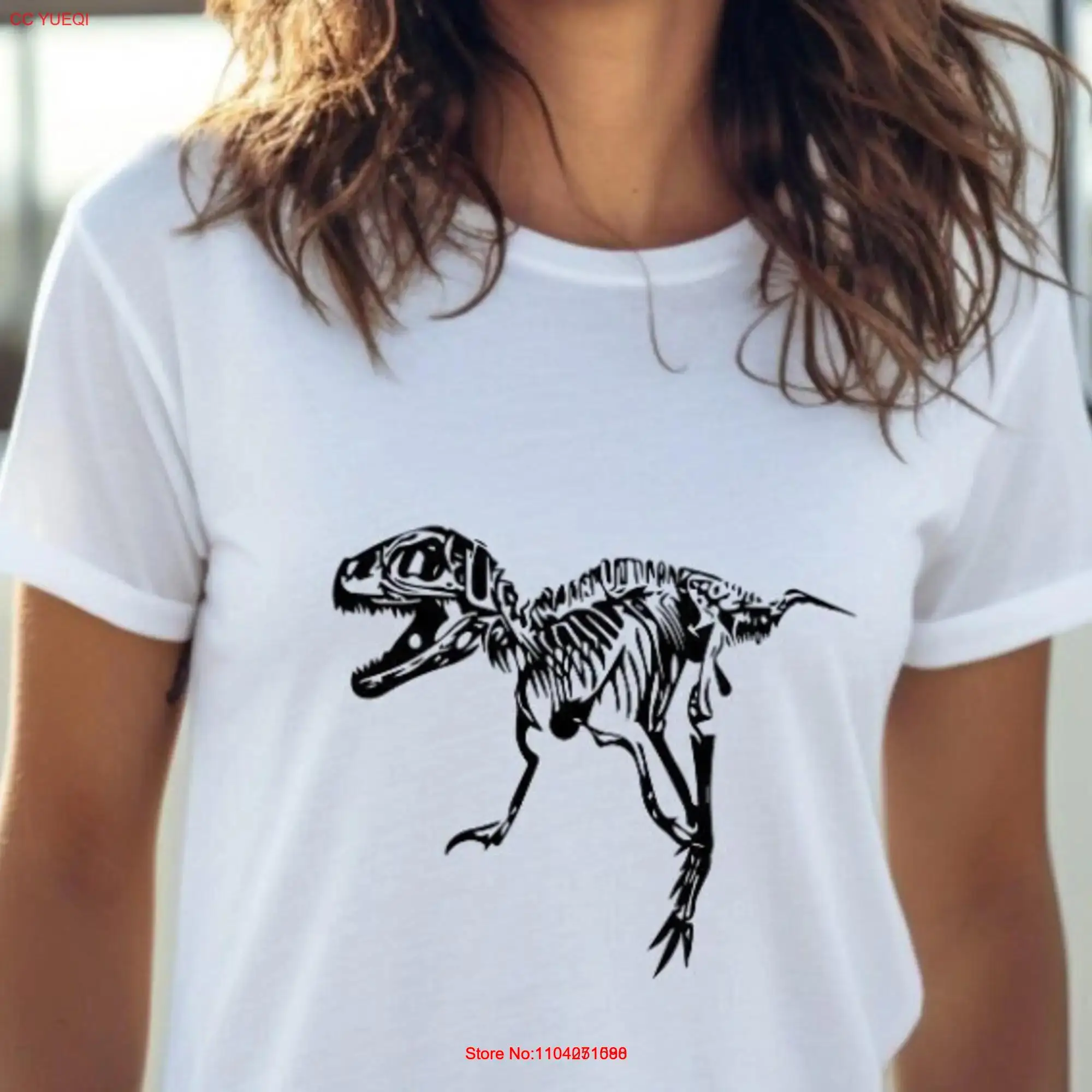 t shirt dinosaur skeleton vintage retro style unique fashion gift prehistoric bones prehistory dinosaurs fossils