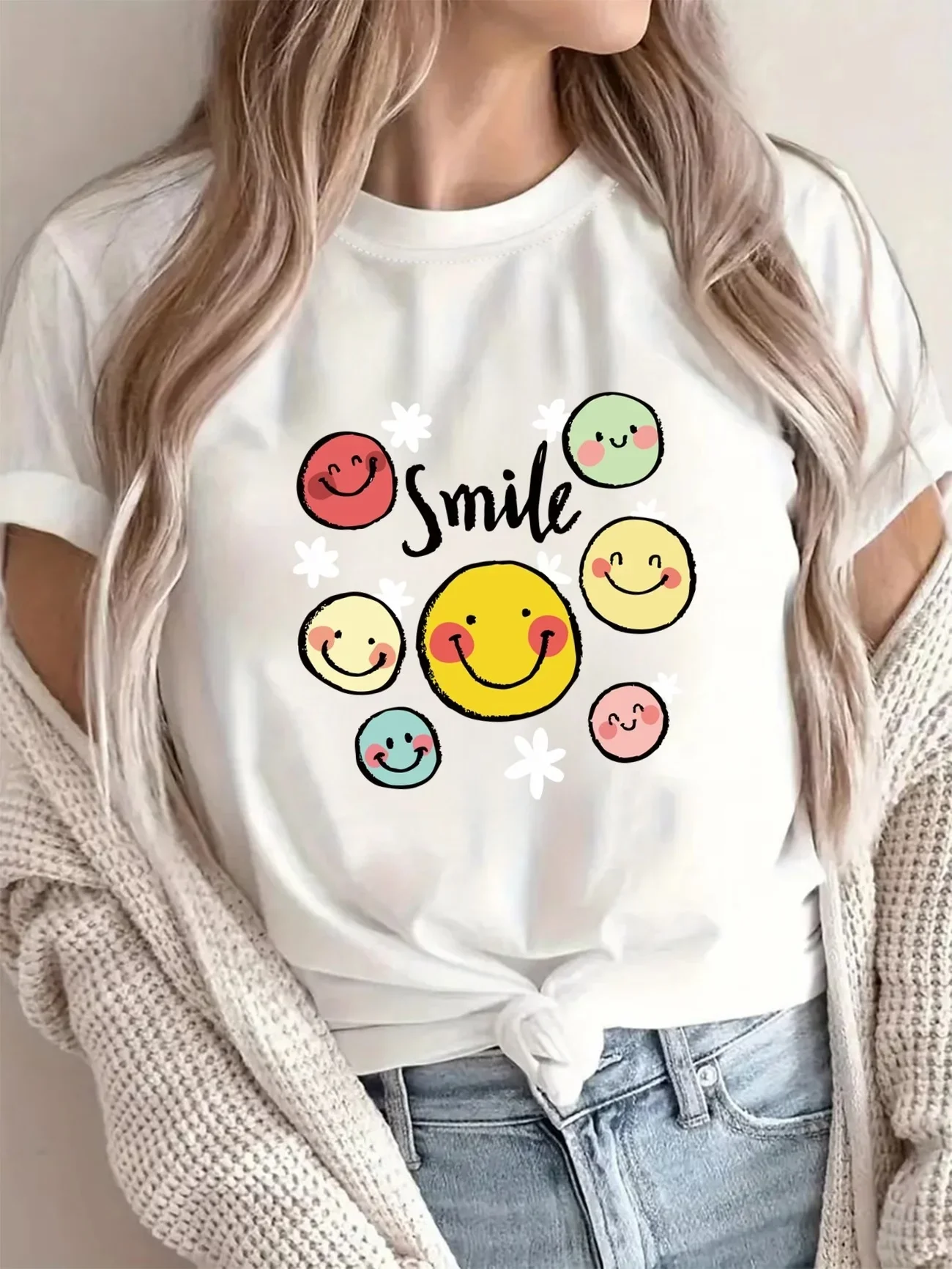 2026 Women Smile Face Print T-Shirt Cute Cartoon Graphic Tee Crewneck Short Sleeve Casual Summer Tops Yellow Summer Tees