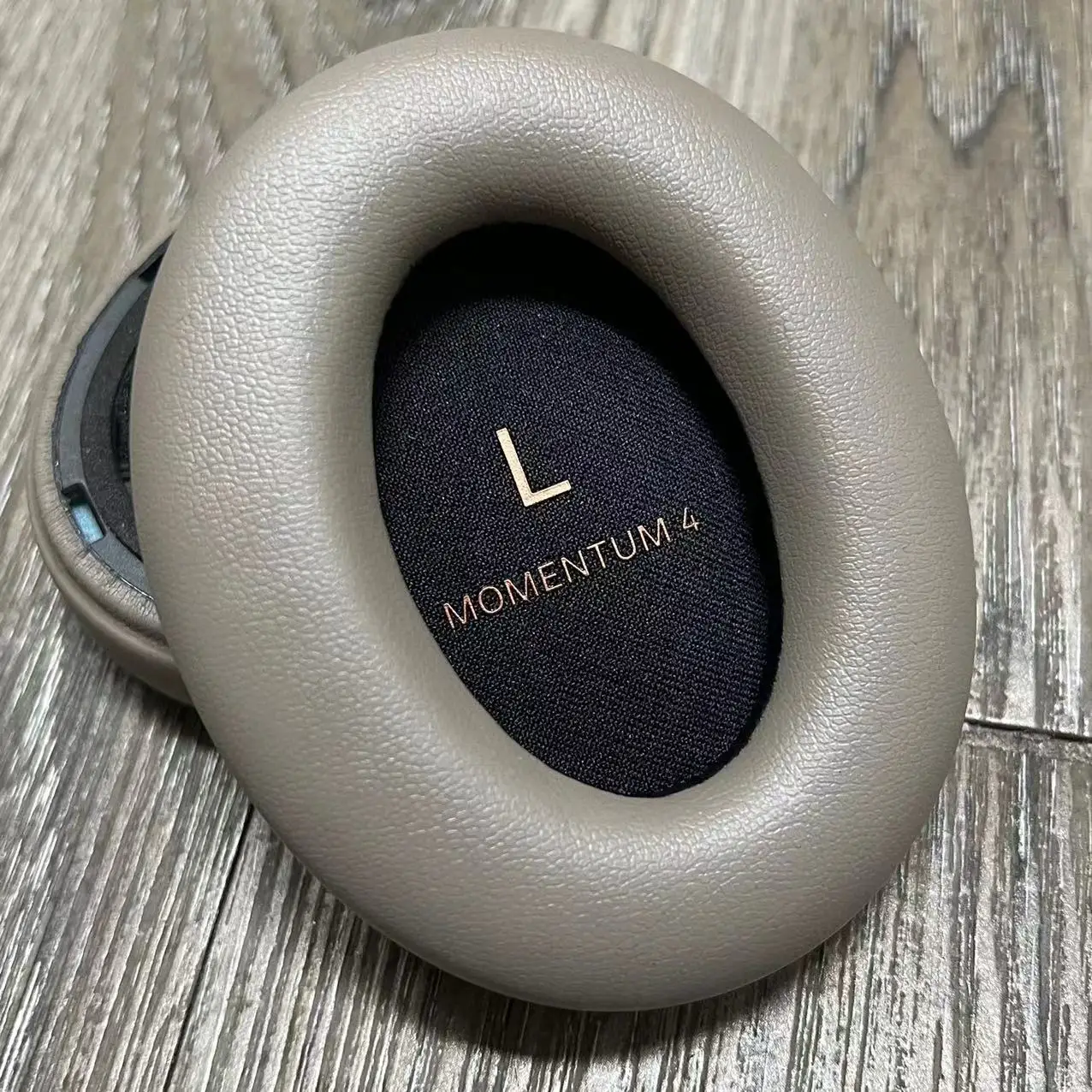 100% Original Ear pads for Sennheiser MOMENTUM 4.0 Wireless Headphones replacement Ear cups Ear covers Earmuffs Ear pillows