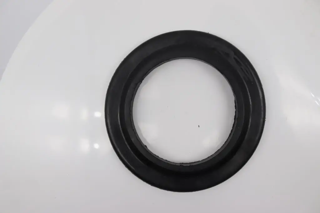 Excavator accessories  for Hitachi for ISUZU oil separation medium rubber cover for SK60/EX60 sclausura