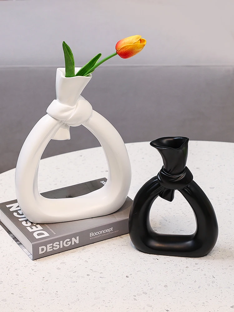 Special-shaped Ceramic Vase Flower Arrangement Living Room Coffee Table Decoration Abstract Bow Tie Porcelain Crafts