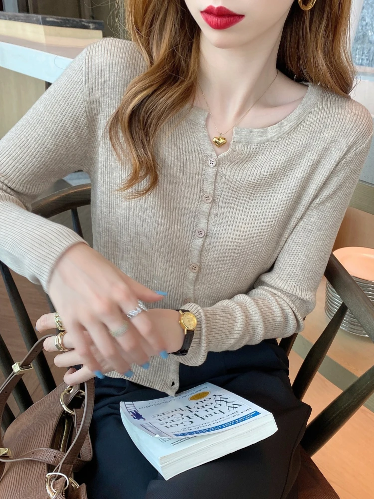 2026 Autumn Winter Women Knit Cardigan Cropped Thin Sun Protection Outerwear Long Sleeve Versatile Lightweight Sweater White