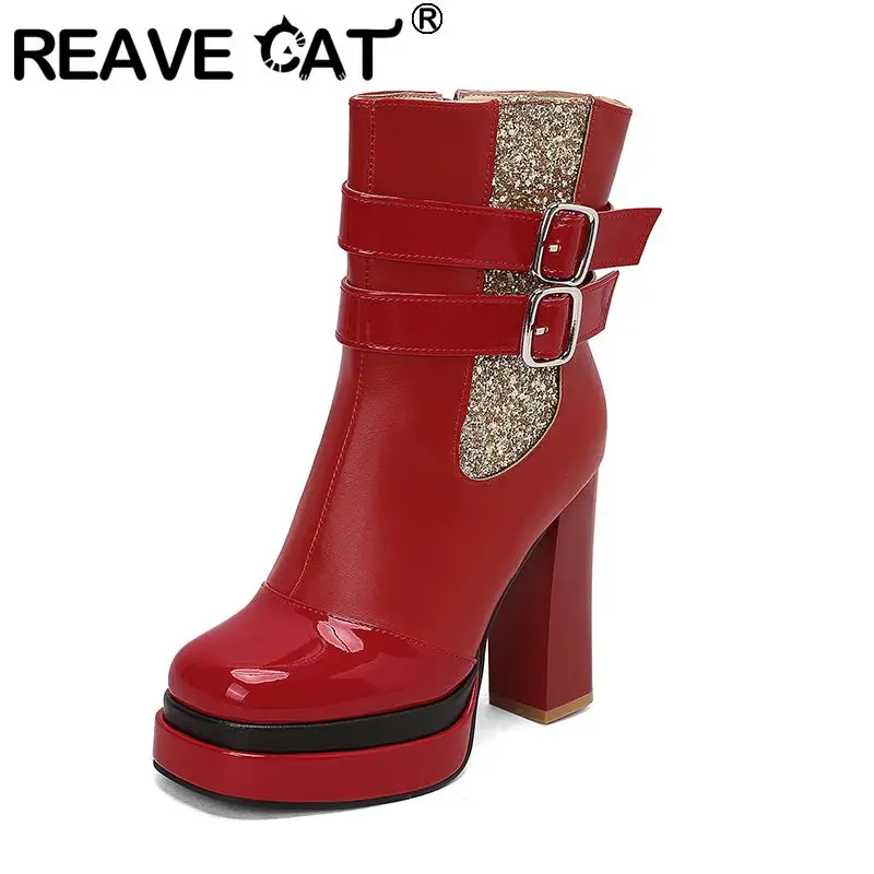 

REAVE CAT 2025 Новые блестящие женские ботинки с круглым носком на блочном каблуке 11,5 см, платформа 3,5 см, застежка-молния, пряжка ремня, большой размер 42 43 Dating Bota