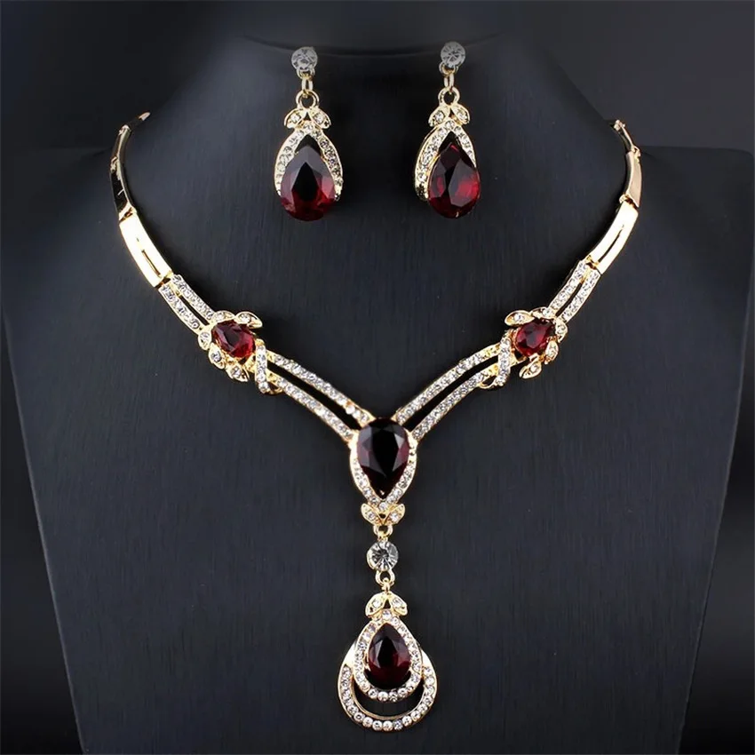 

Fashion Jewelry Set Bridal Banquet Accessories Necklace Earrings Wedding Two-piece Set