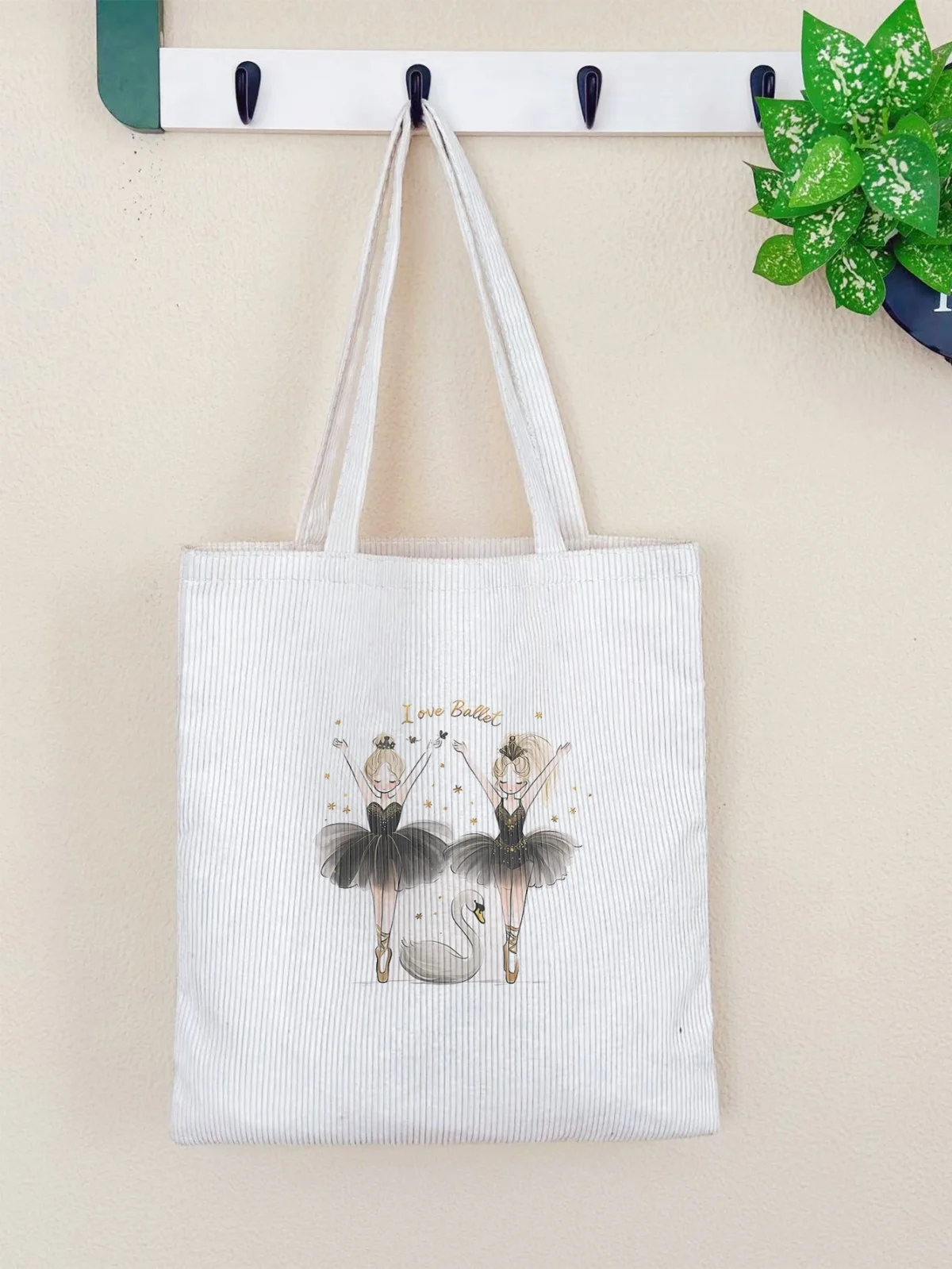 

Сумка-тоут с принтом балерины из вельвета, подходит для ежедневных поездок и покупок, удобна для переноски необходимых вещей.