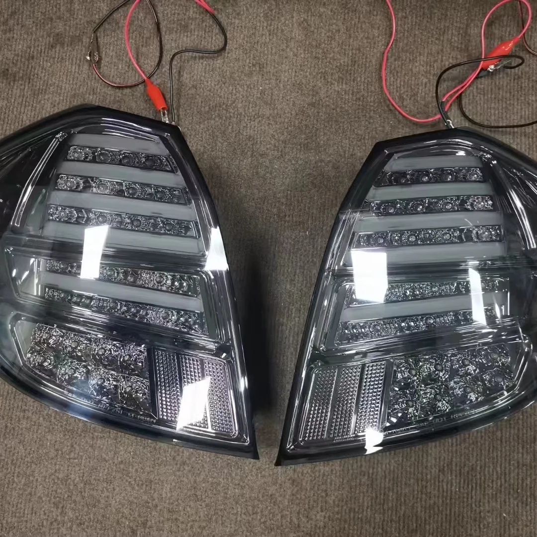 Enquêter arrière LED pour Honda Fit Jazz, arrière URA, 2009-2010