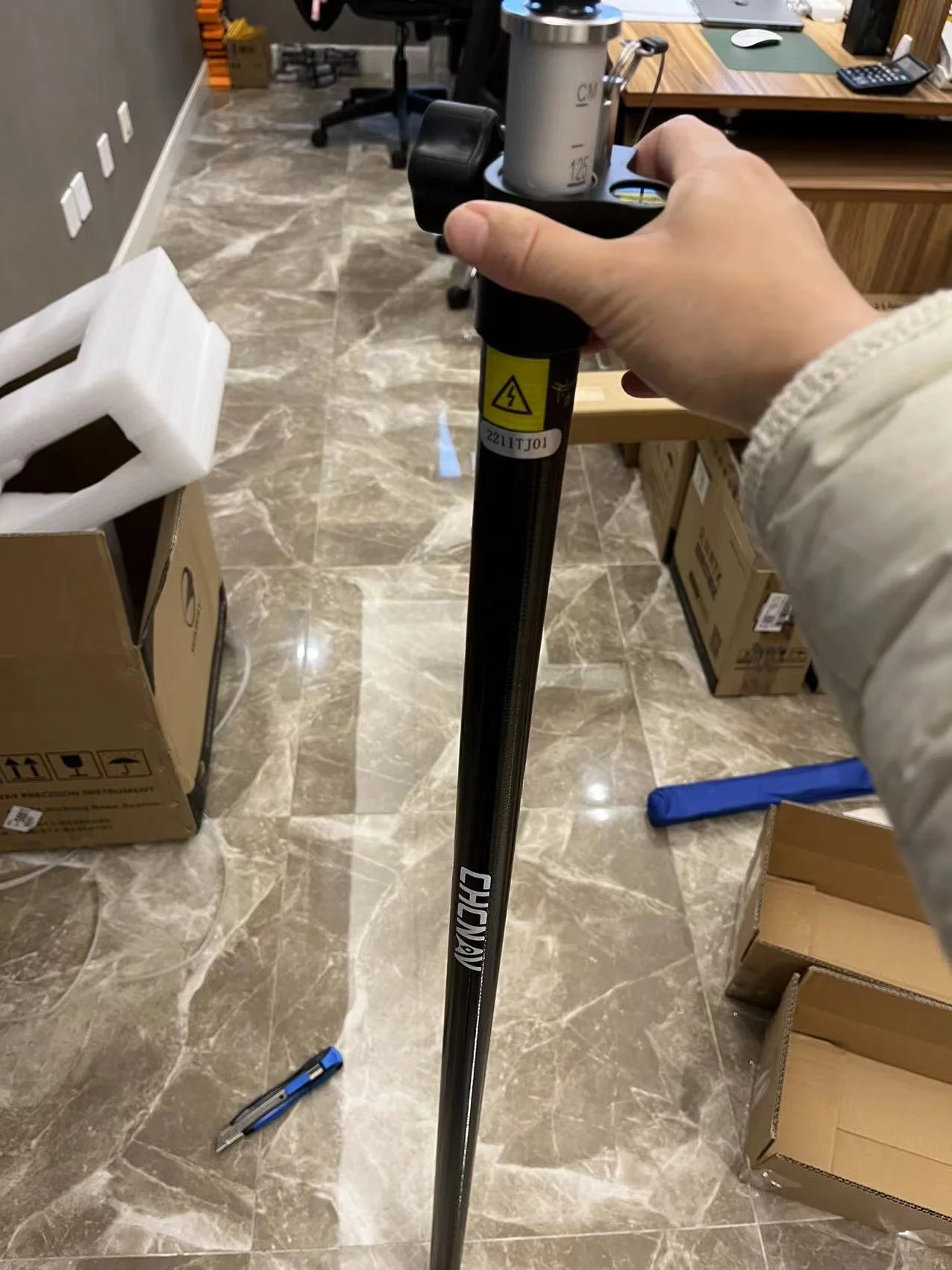 ماركات مختلفة من القطب المركزي لـ GNSS RTK مع ملحق GNSS بسعر منخفض