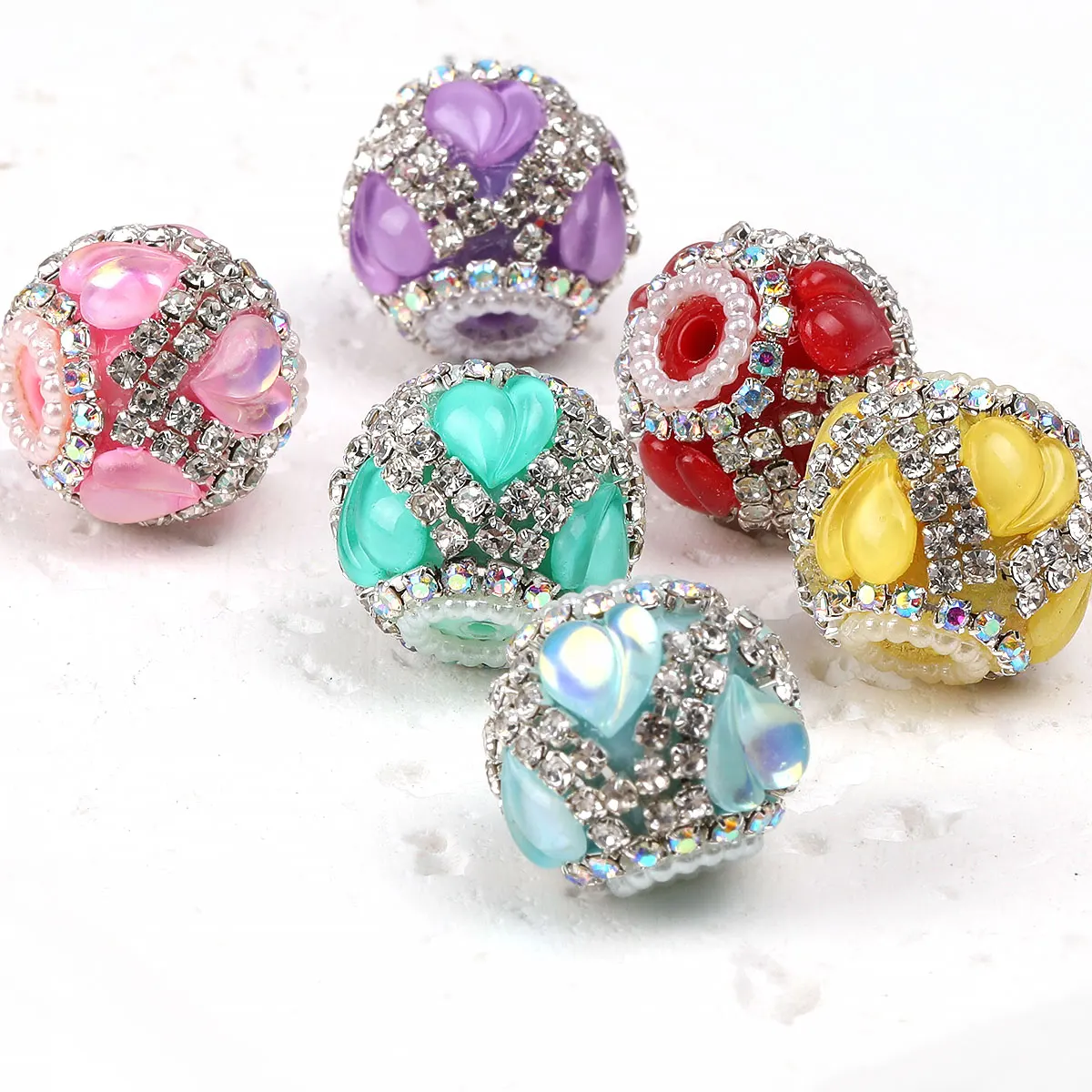 

5/10pcs 20mm Vintage Acrylic Rhinestone Heart Shape Beads Straight Hole Beads - Cute & Elegant Artificial Crystal Heart Shaped