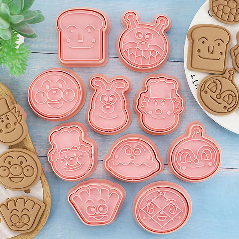 10Pcs Cookie Cutter Mold Confectionery Run Kingdom Desserts Cutting Stamps