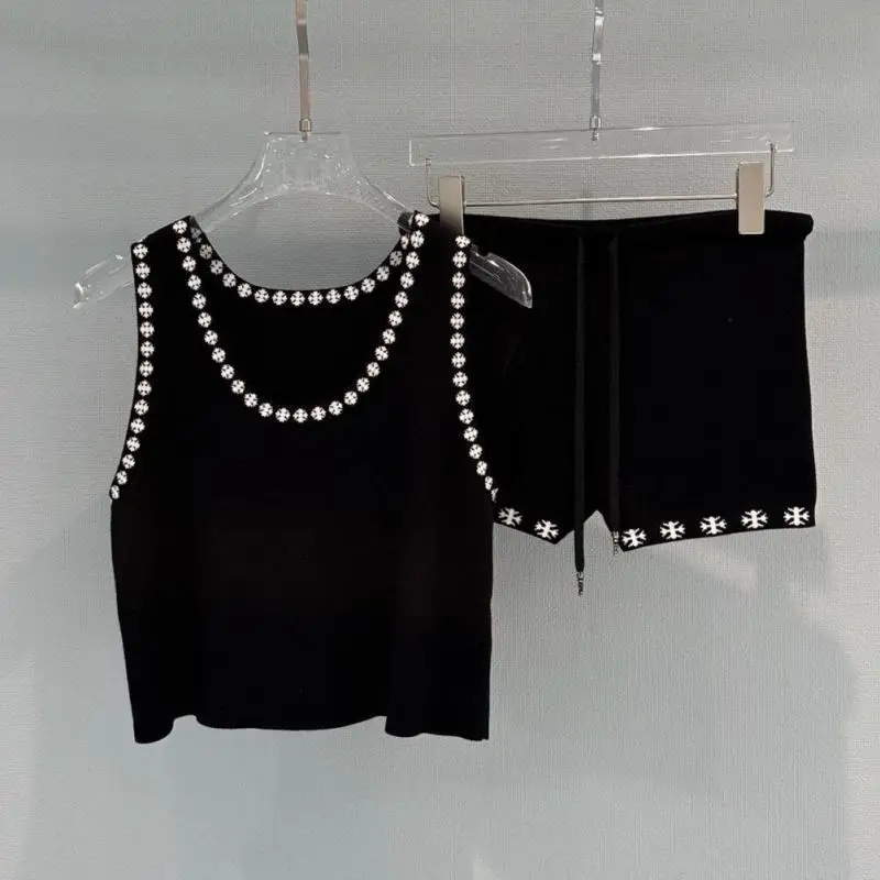 2026 Summer New Arrival Fashionable Foreign Style Wood-ear-edge Nail Drill Short Knitted Vest Camisole Top Women's Shorts Set