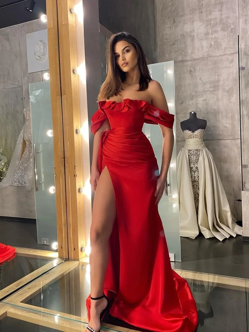 Customized Modern Satin A-Line Off The Shoulder Evening Dresses Strapless Short Sleeves Panel Train Red Celebrity Gown