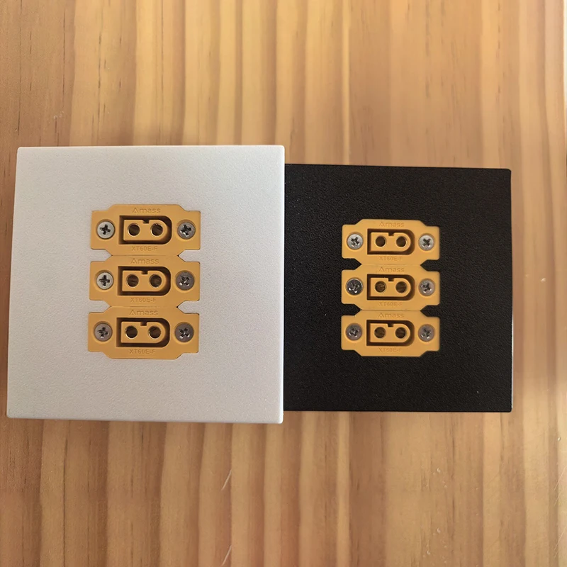 1PCS XT60 Power Distribution Board 1-To-4 Port Expansion PDB Distributor Box Dual Input Four Output RC Model Supply Module