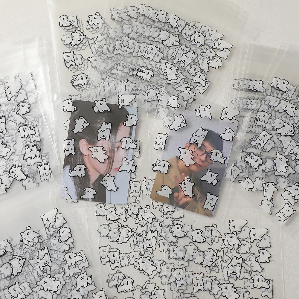 50枚入り カワイイ子犬柄フォトカードスリーブバッグ 3インチカードホルダー 保護カバー 小型OPP袋パッケージ