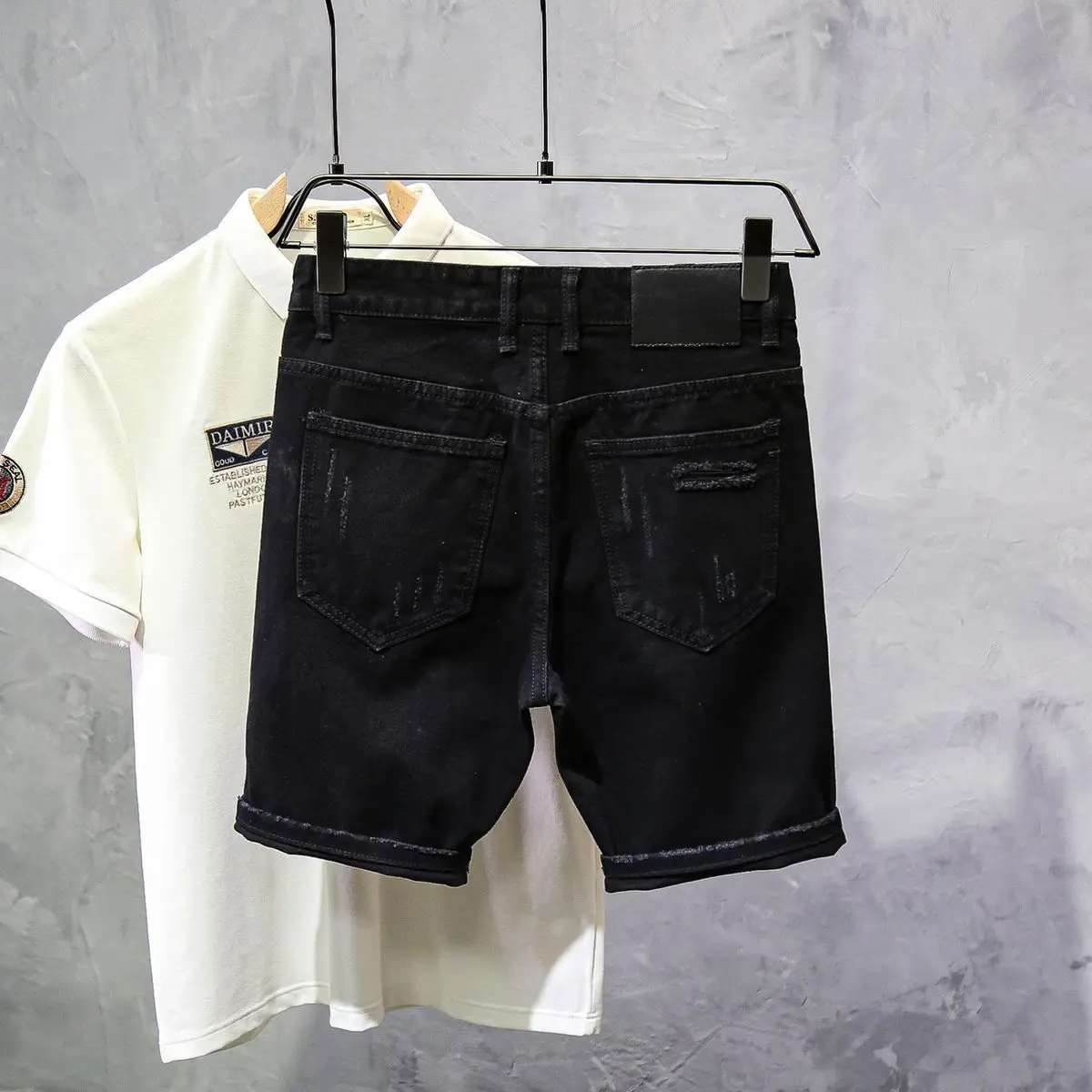 Fashion Summer New Casual Denim Jeans Knee Length Shorts for Men Black Cowboy Low Rise Ripped Holes Boyfriend Men's Denim Shorts