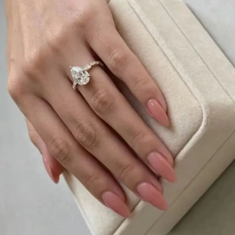 

Gold Plated Stainless Steel Water Drop Zircon Ring for Women Wedding Band Jewelry Accessory Wholesale Size 5-11