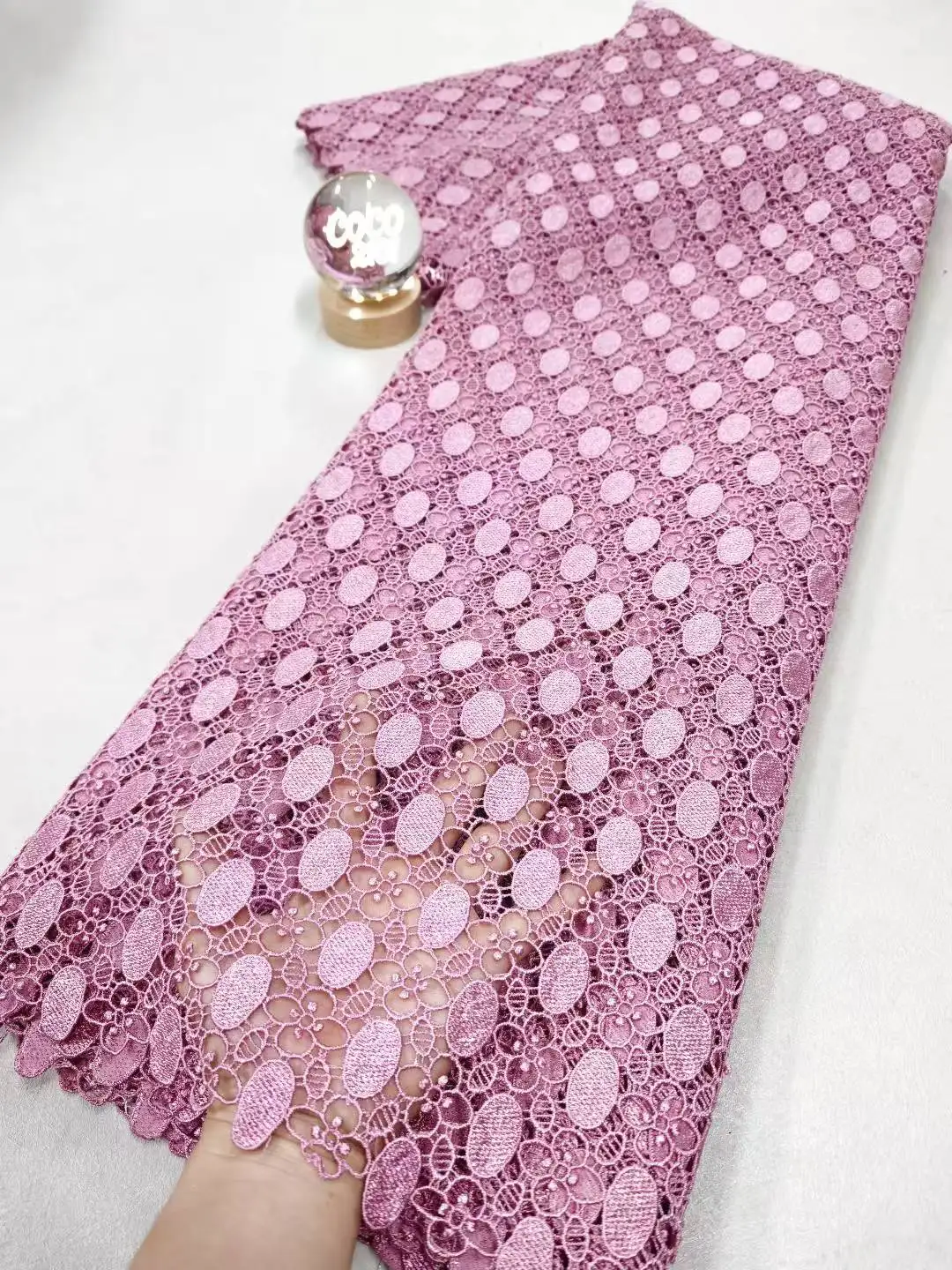 

2026 High-Quality African Nigerian Sequins Cotton Embroidery Lace Fabric Tulle for Wedding Party Dress Chiffon 5 Yards XL179