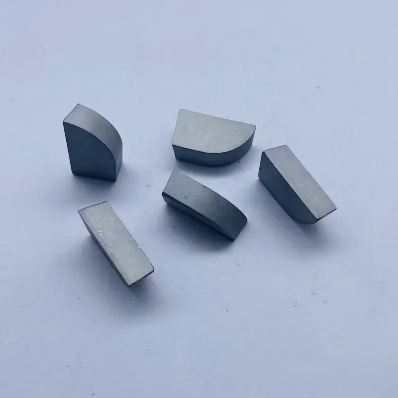 Factory Custom Brazed Turning Tools YG6/YG8 Inserts Scrap OEM Support Welded Blade Turning Insert