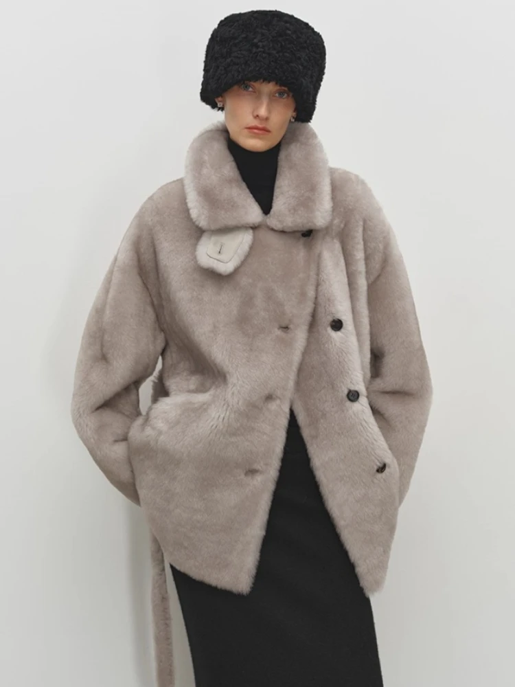 الراقية الفاخرة ميرينو الأغنام الفراء شيرلينغ الستر للنساء بسيطة رقيق شتاء دافئ جلد طبيعي معطف الفرو الحقيقي مع حزام